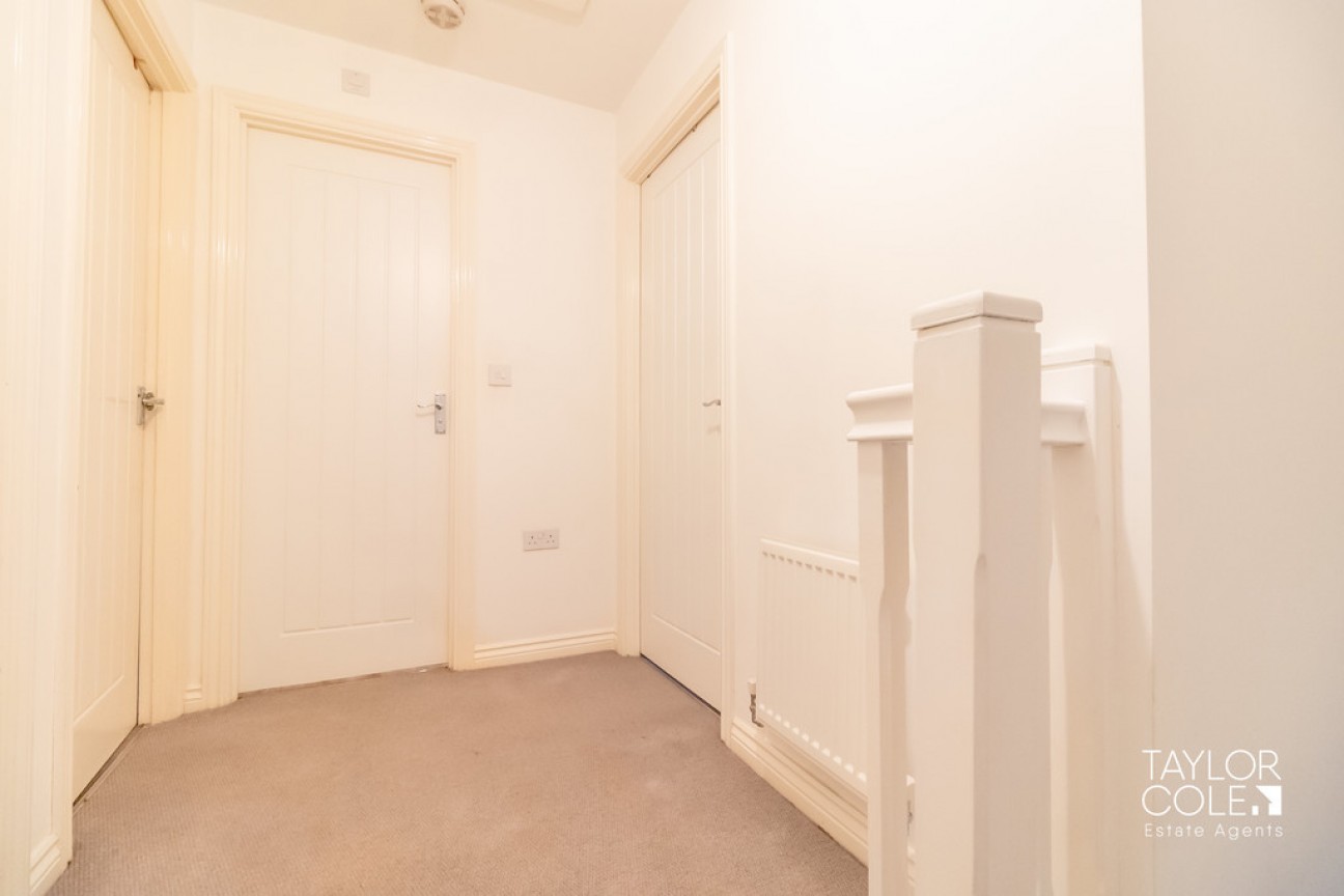 Memorial Drive, Tamworth