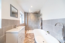 Swallowfield, Tamworth