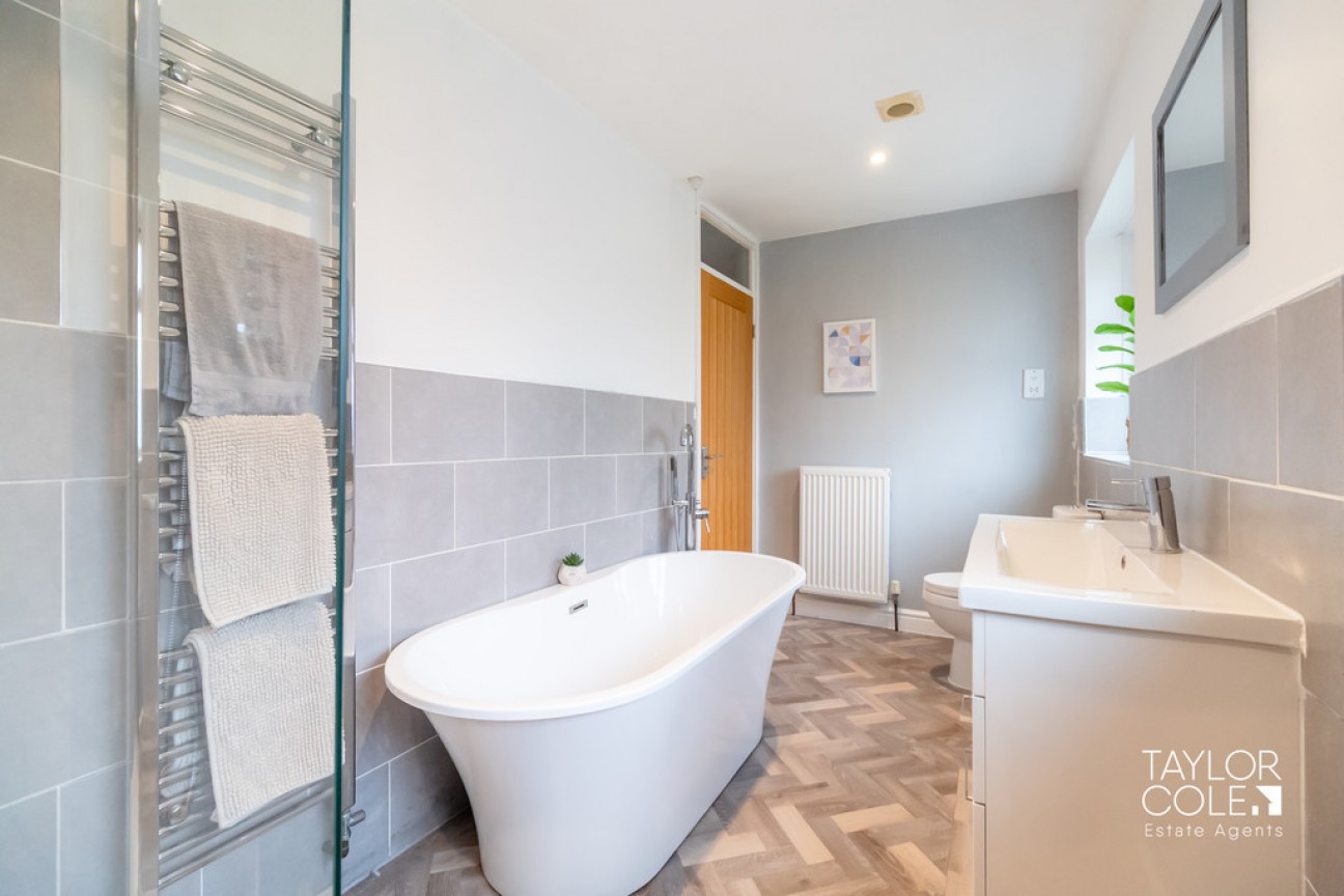 Swallowfield, Tamworth