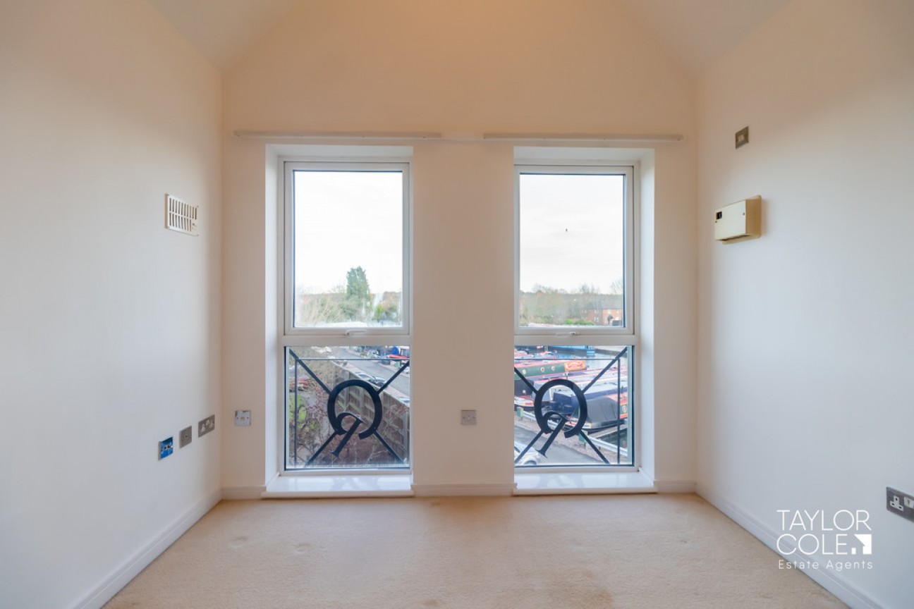 Basin Lane, Tamworth