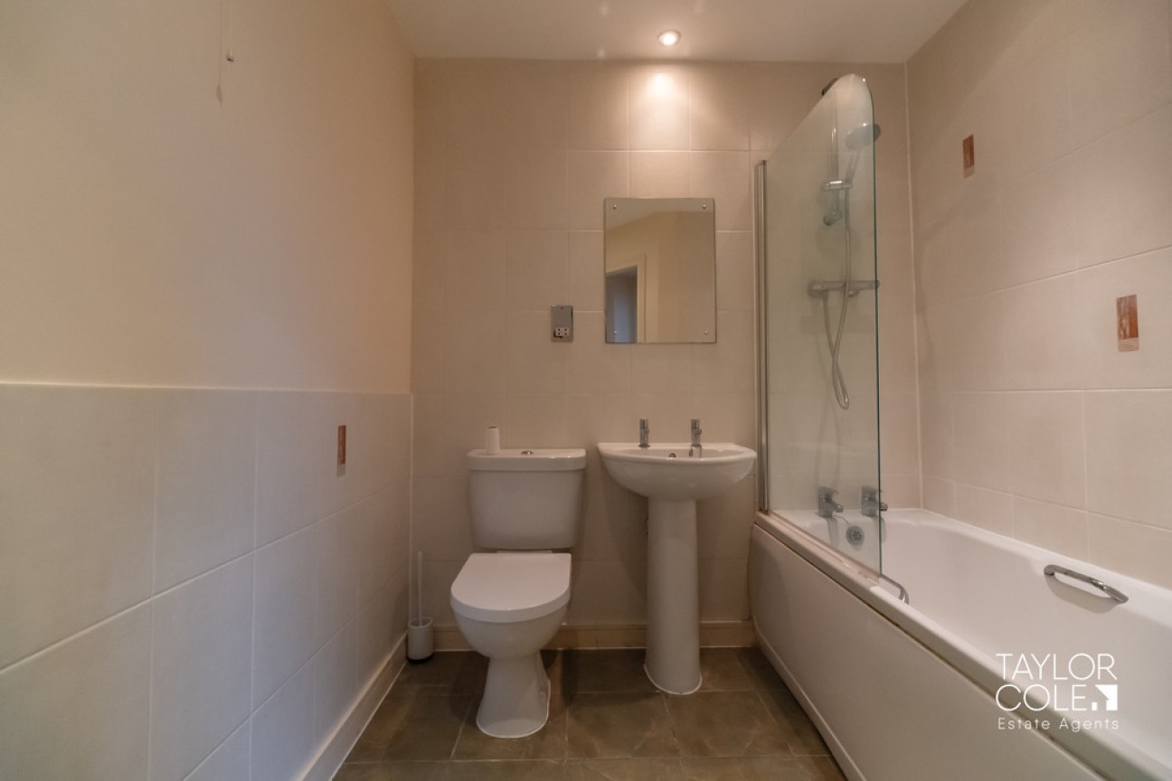 Basin Lane, Tamworth