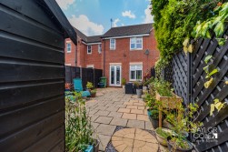 Lakeview Avenue, Fazeley