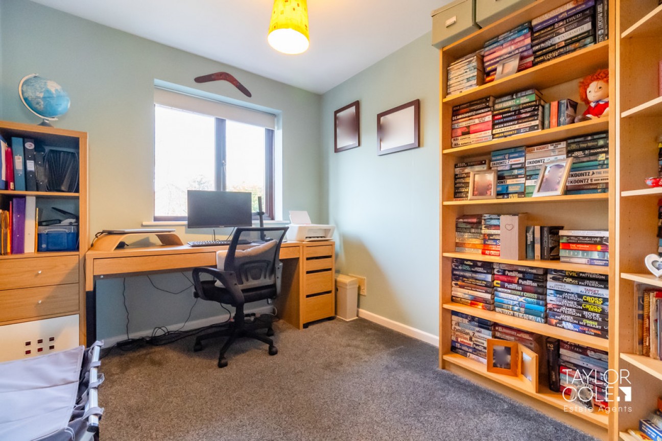 Cumberland Drive, Tamworth