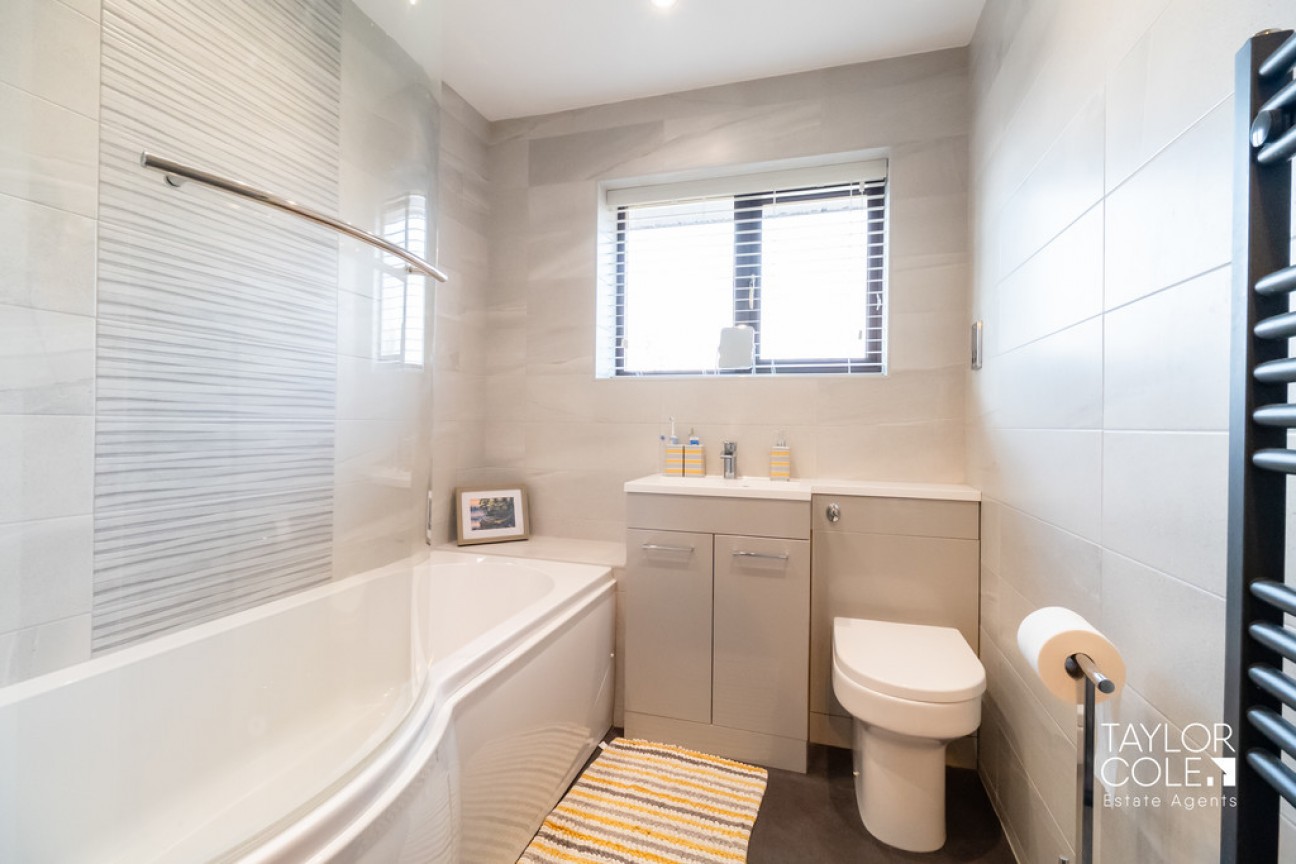 Cumberland Drive, Tamworth