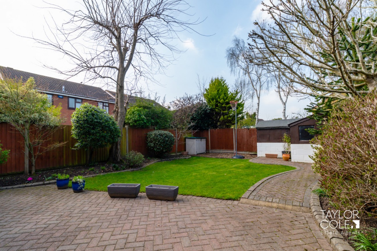 Cumberland Drive, Tamworth