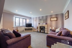 Cumberland Drive, Tamworth