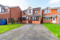 Cumberland Drive, Tamworth