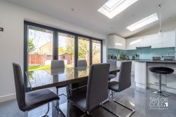 Cumberland Drive, Tamworth