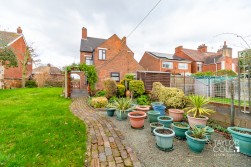 Measham, Swadlincote