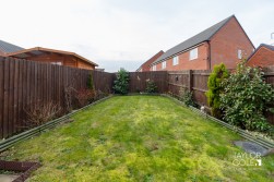 Lillingstone Avenue, Tamworth