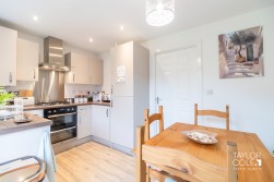 Lillingstone Avenue, Tamworth