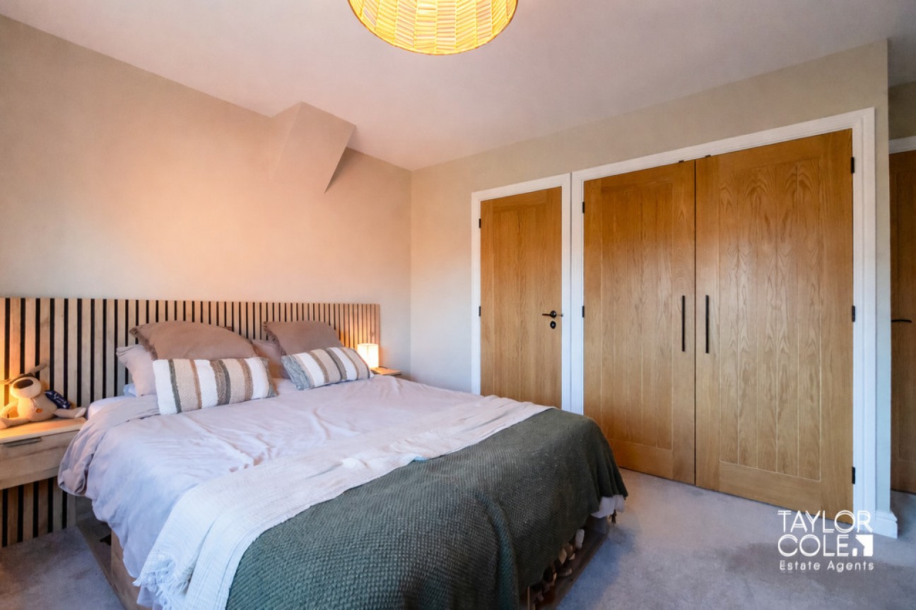 Overseal, Swadlincote