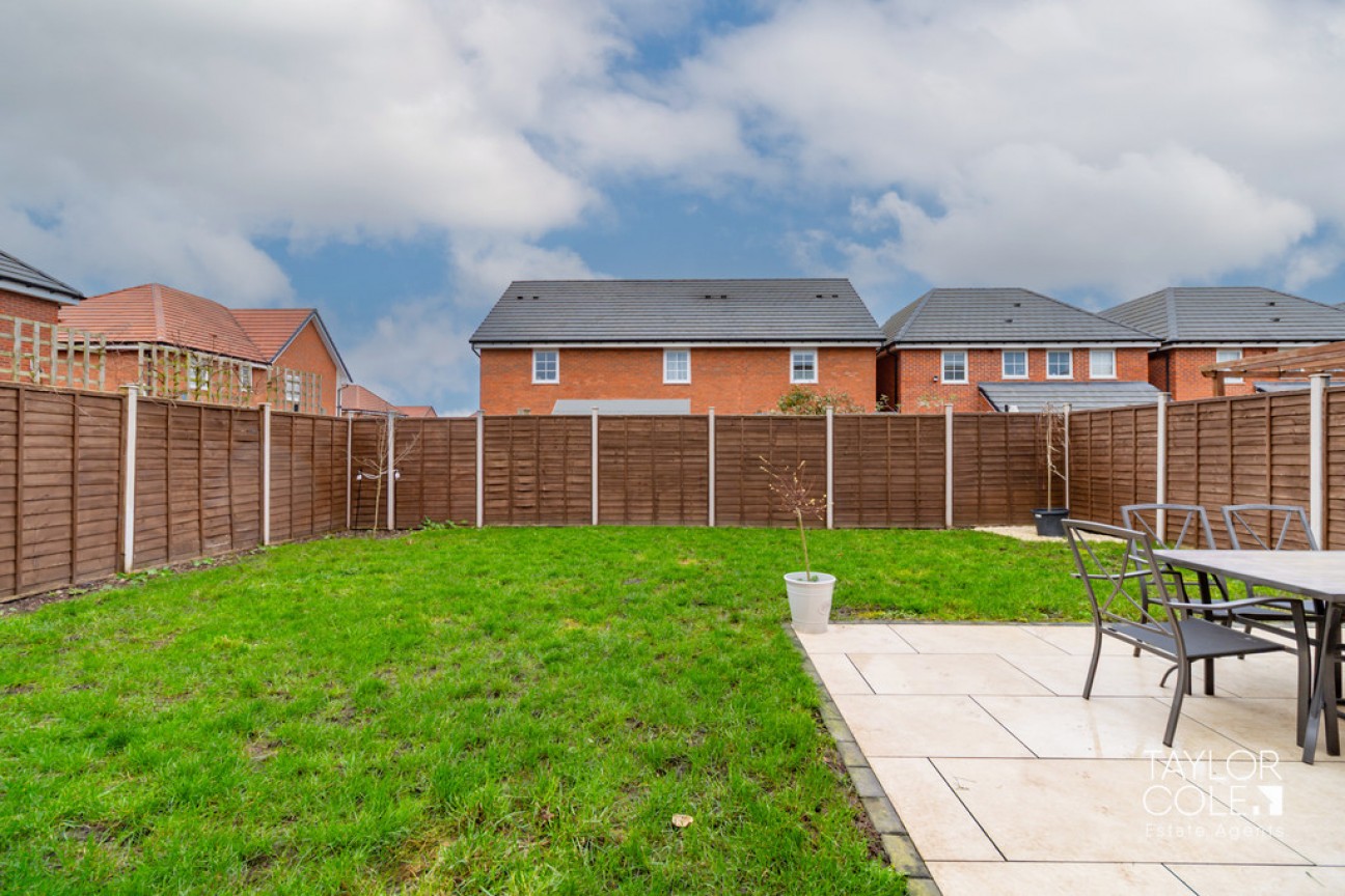 Rosings Drive, Tamworth