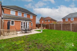 Rosings Drive, Tamworth