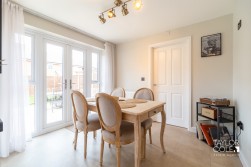 Rosings Drive, Tamworth