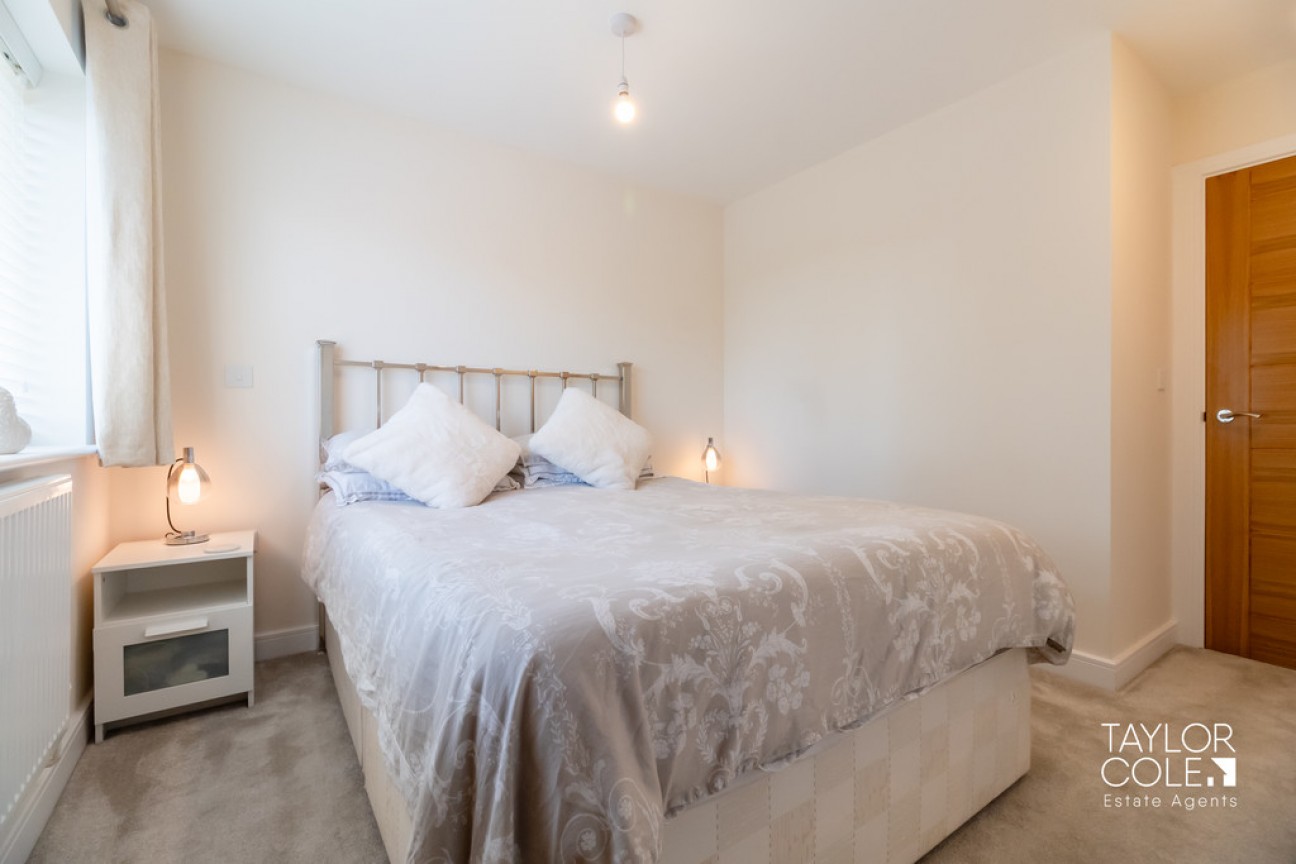 Highclere Avenue, Tamworth