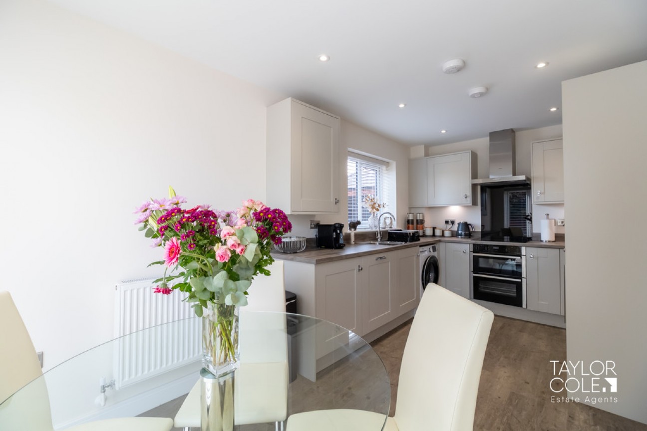 Highclere Avenue, Tamworth