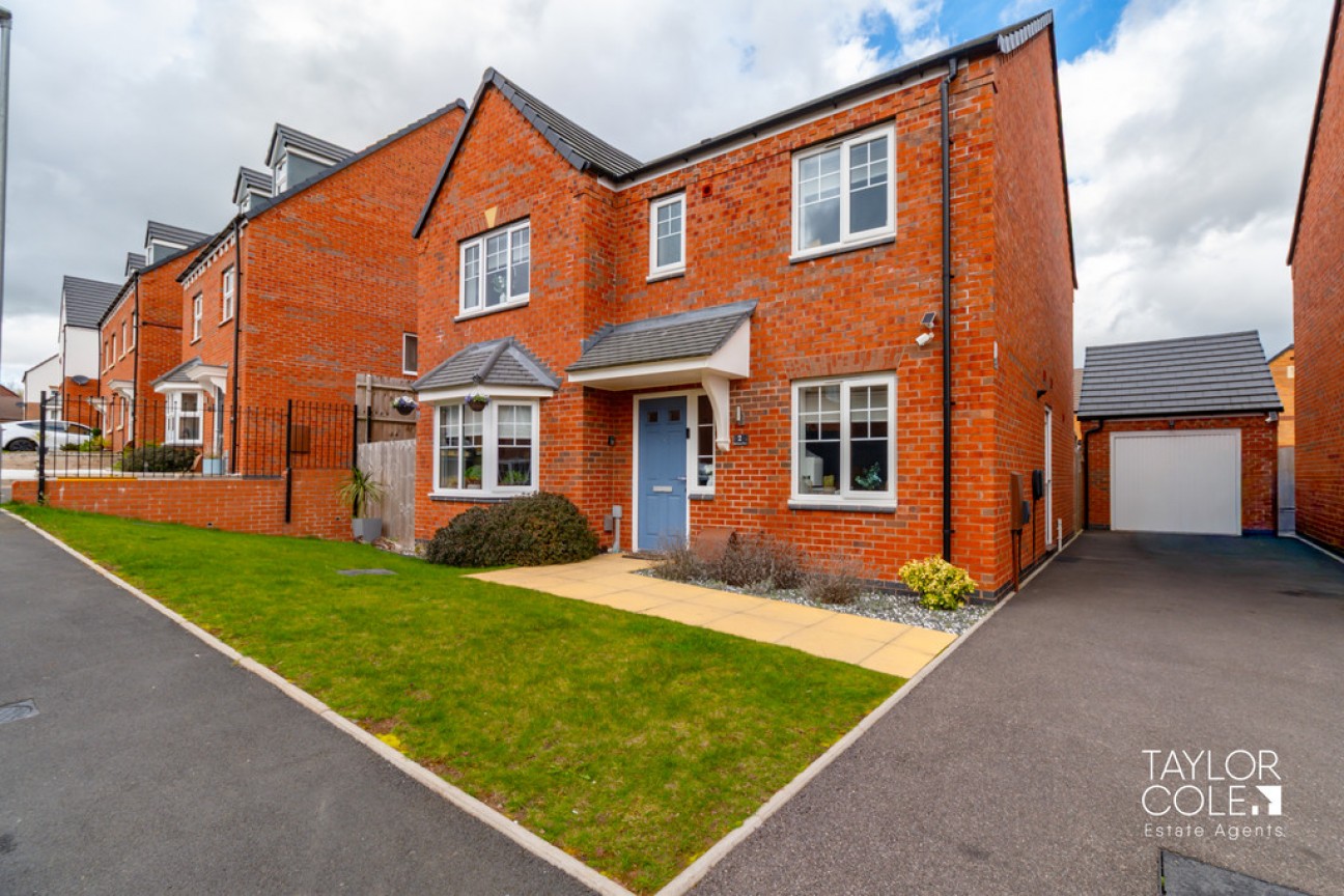 Narcissus Close, Tamworth
