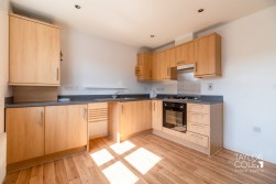 Fyne Court, Lyon Drive