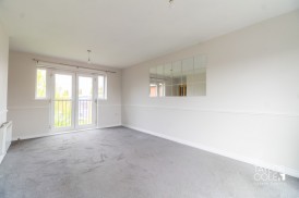 Flynn Court, 5 Meander Close