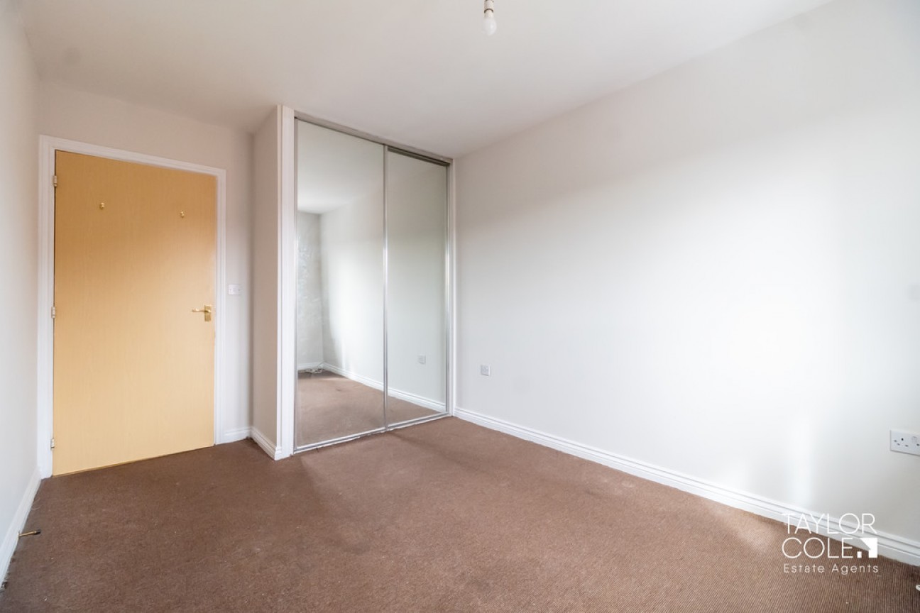 Flynn Court, 5 Meander Close