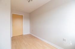 Flynn Court, 5 Meander Close