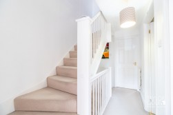 Kensington Drive, Tamworth
