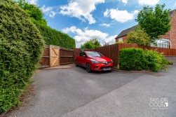 Overseal, Swadlincote