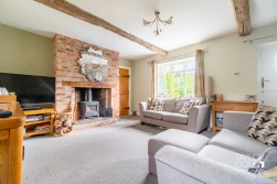 Drayton Bassett, Tamworth