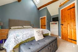 Drayton Bassett, Tamworth