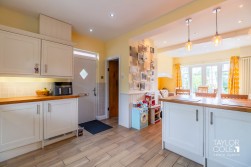 Drayton Bassett, Tamworth