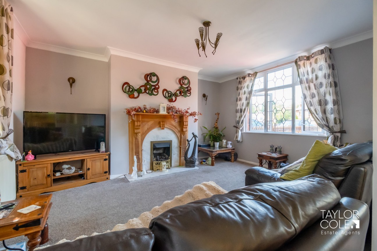 Bright Crescent, Tamworth
