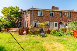 Bright Crescent, Tamworth