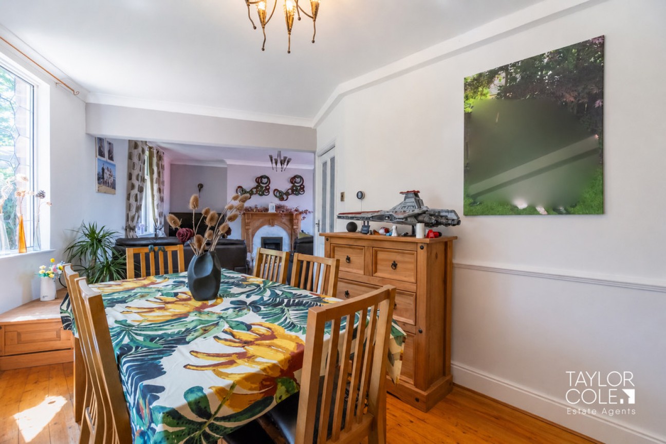 Bright Crescent, Tamworth