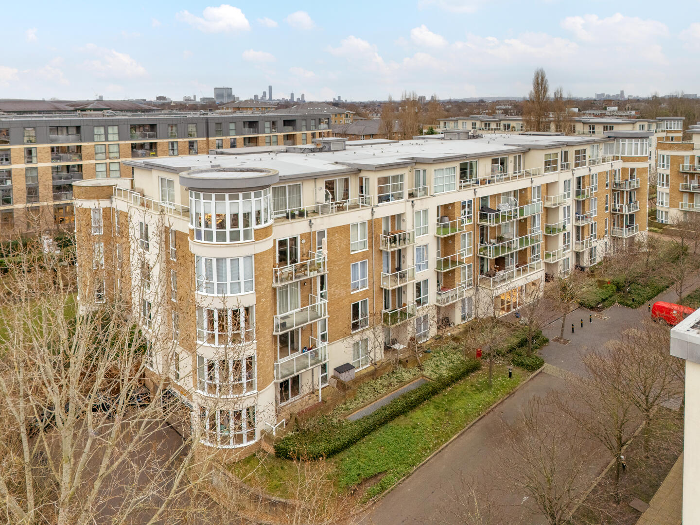 Melliss Avenue, Richmond