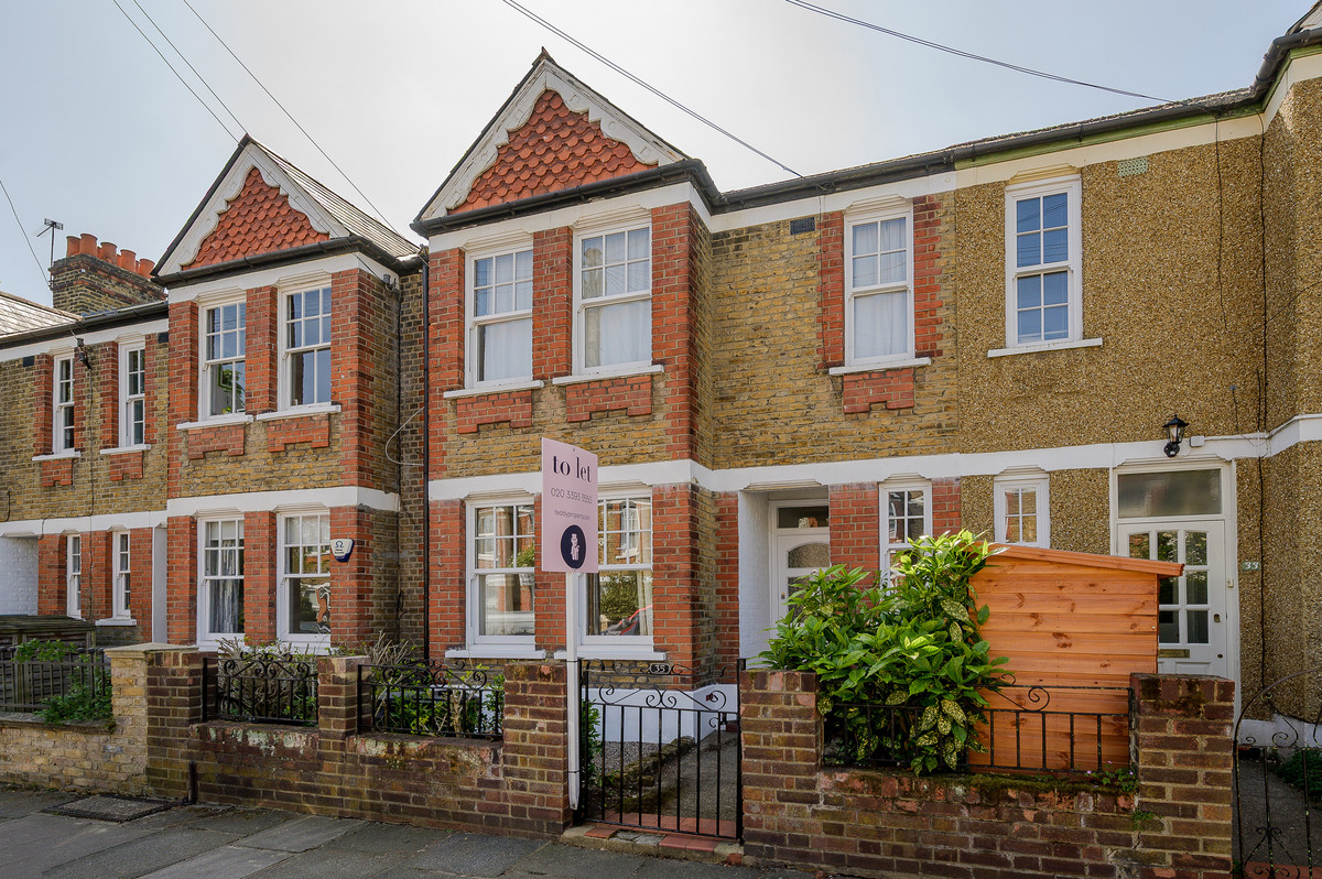Chilton Road, Kew, TW9