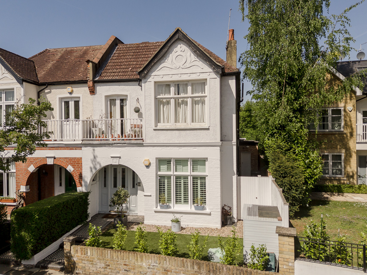 Burlington Avenue, Kew, TW9