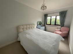 Waunfarlais Road, Llandybie, Ammanford