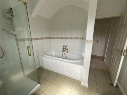 Waunfarlais Road, Llandybie, Ammanford