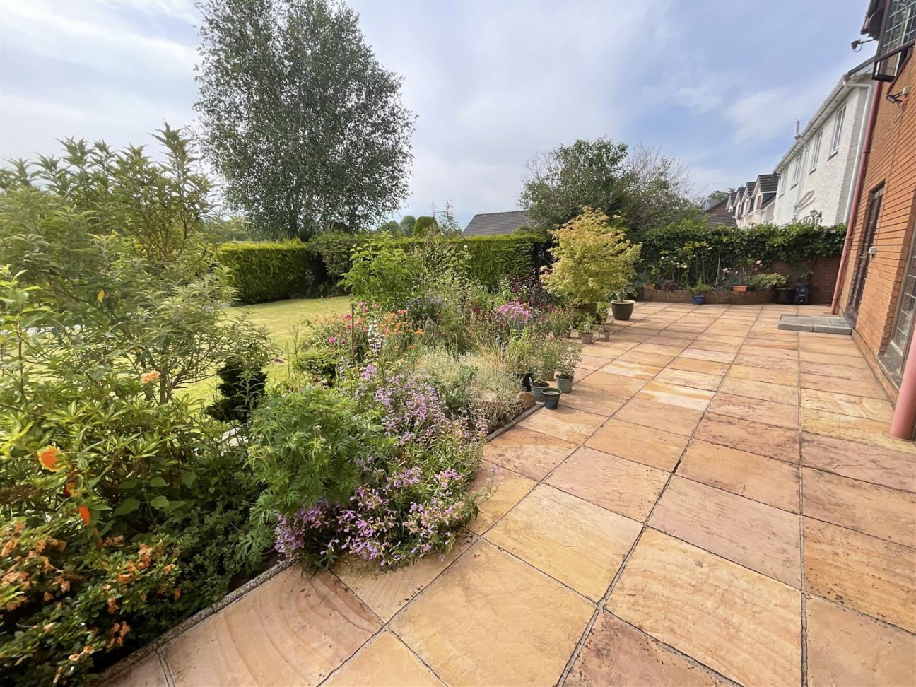 Waunfarlais Road, Llandybie, Ammanford