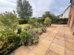 Waunfarlais Road, Llandybie, Ammanford