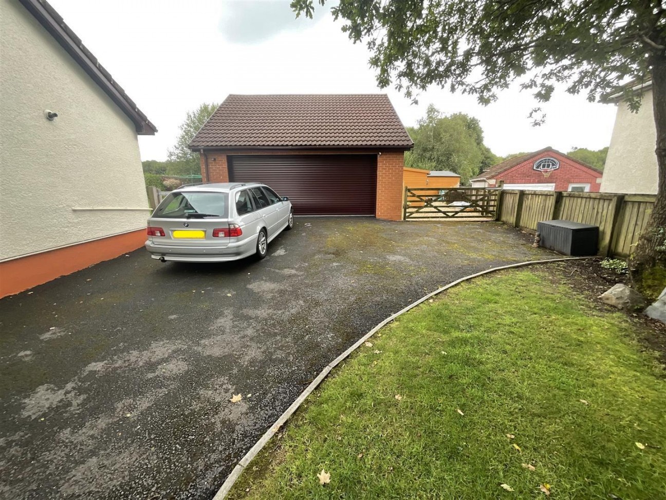 Newtown Close, Penybanc, Ammanford