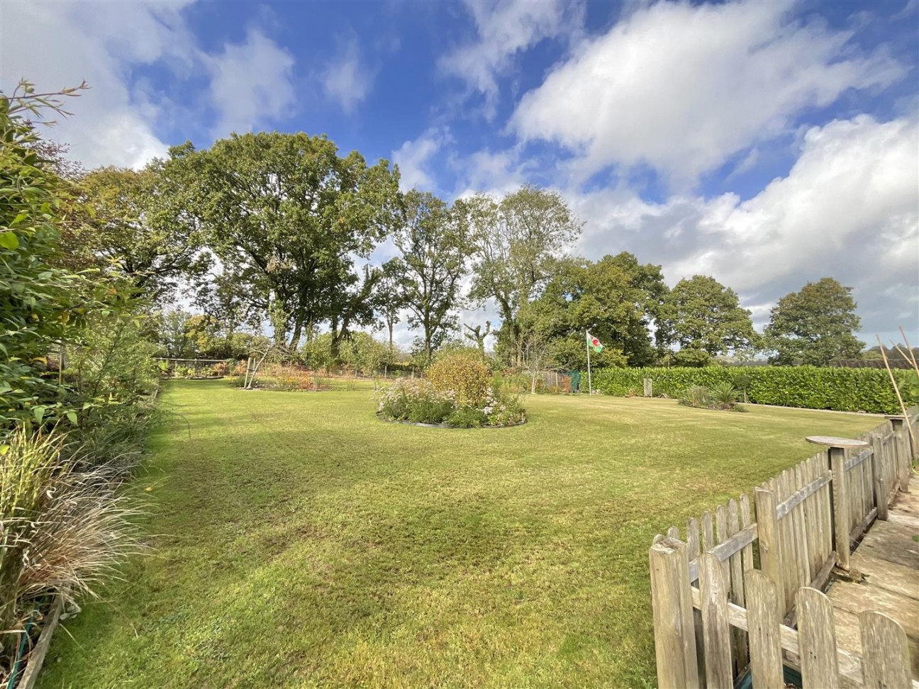 Waunfarlais Road, Llandybie, Ammanford