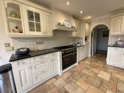 Woodlands Lane, Ammanford