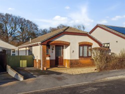 Brynglas, Penygroes, Llanelli