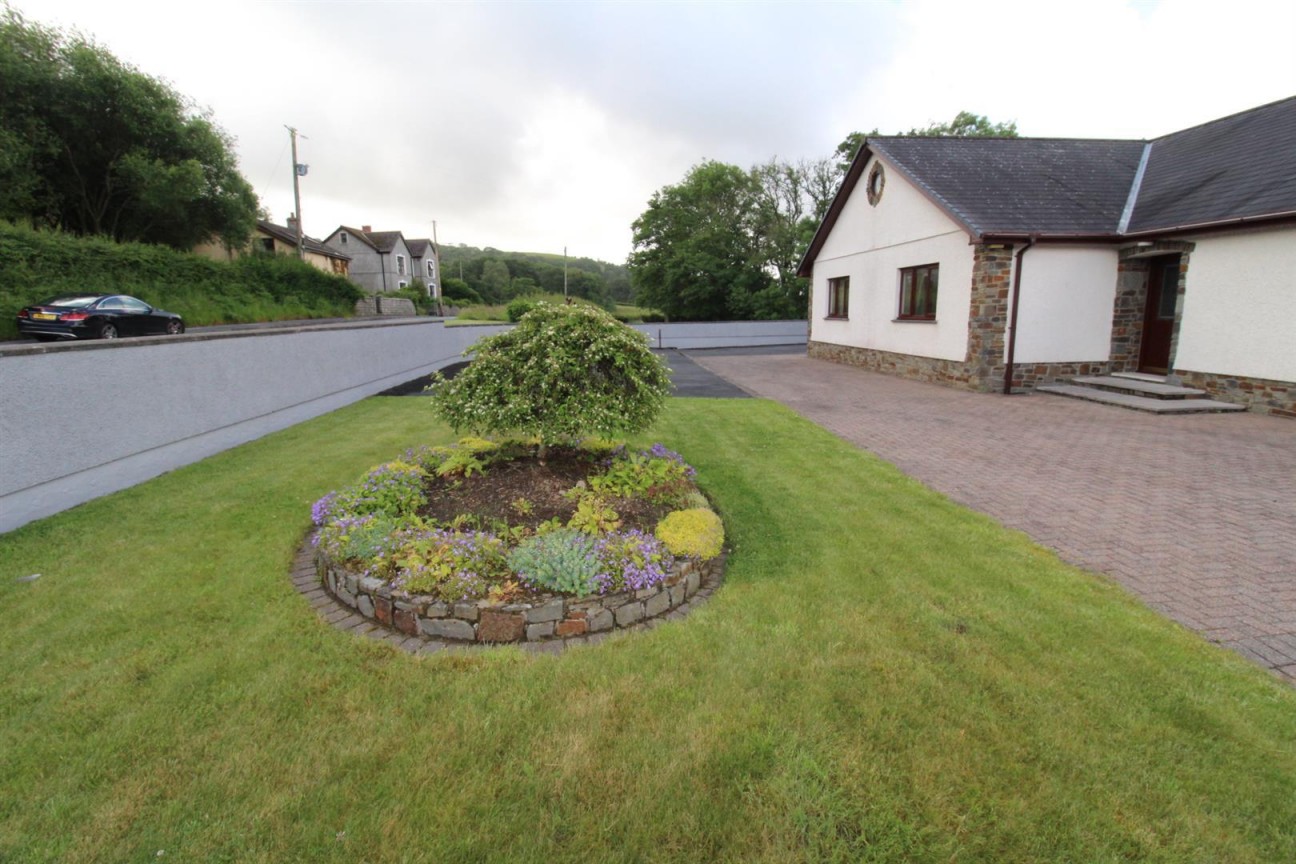 Maerdy Road, Betws, Ammanford