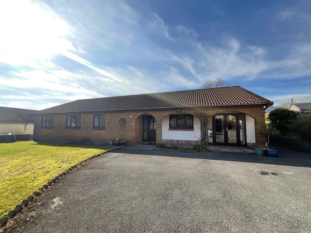 Maesquarre Road, Ammanford