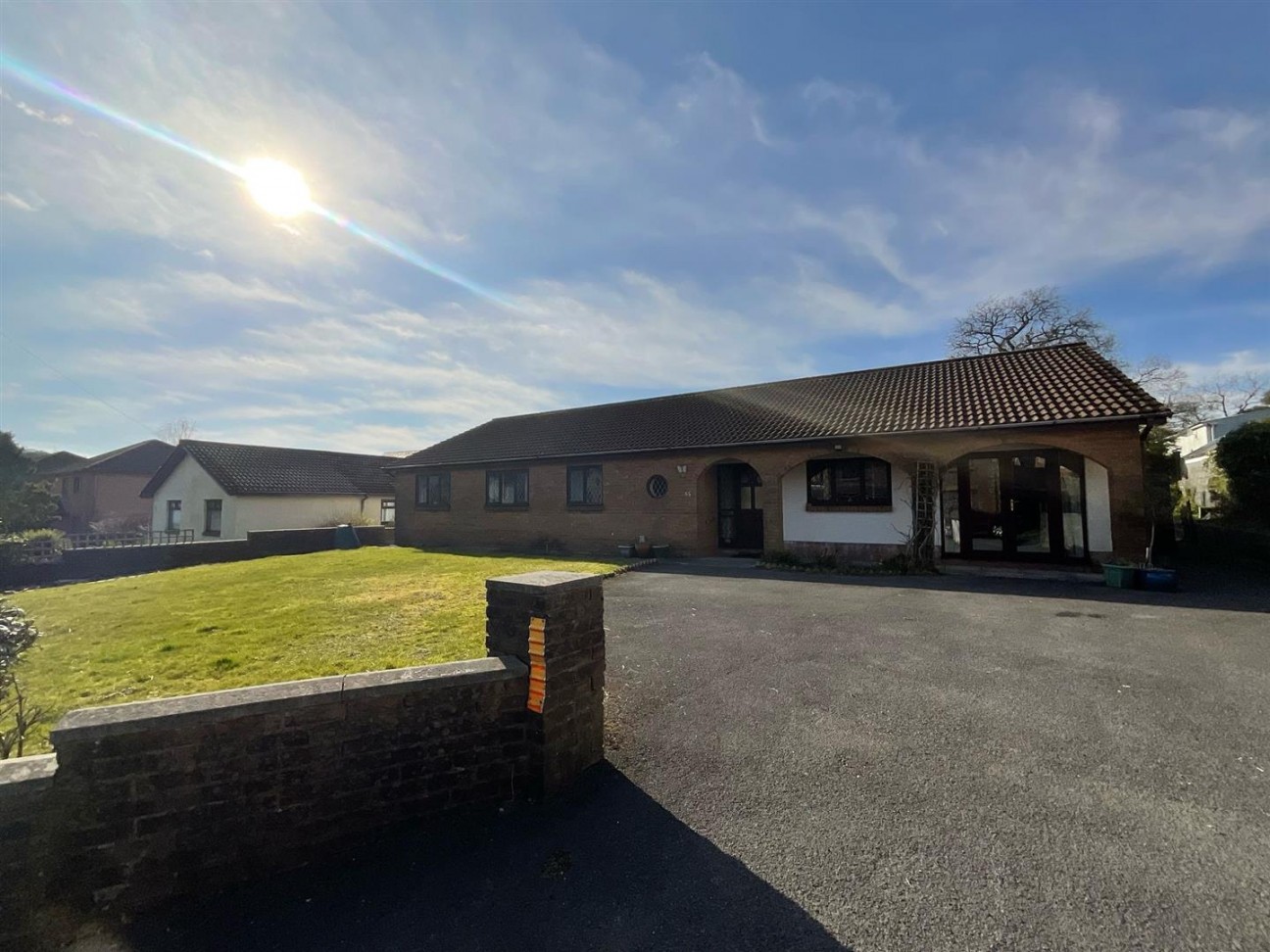 Maesquarre Road, Ammanford