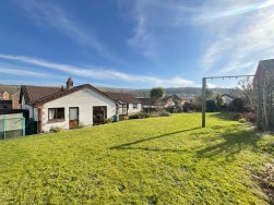 Maesquarre Road, Ammanford
