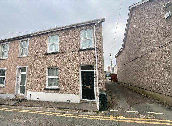 Greenfield Place, Llandeilo